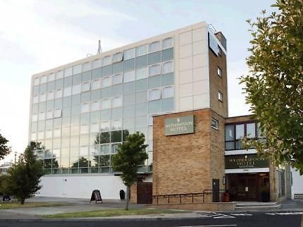 The Golden Acorn Wetherspoon Hotel Glenrothes Exterior foto